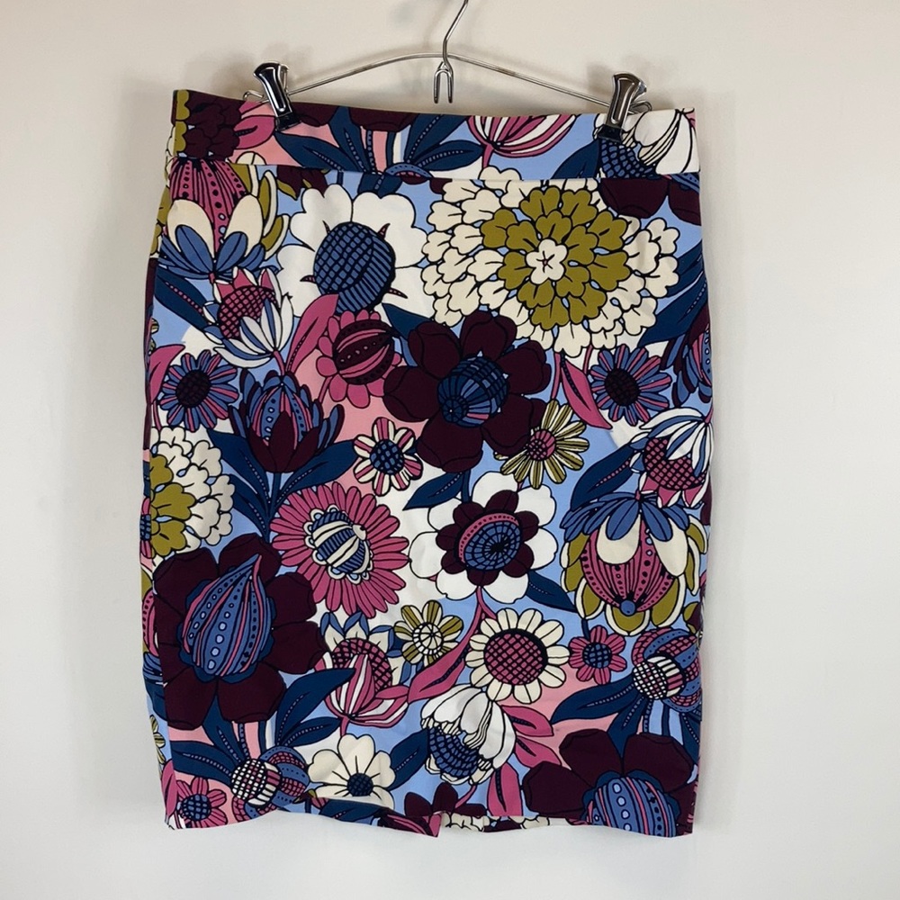 Women's Ann Taylor Floral Midi Skirt. sz 8